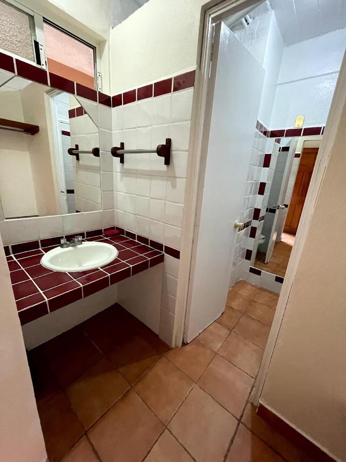 Hotel Bugambilias Oaxaca Экстерьер фото
