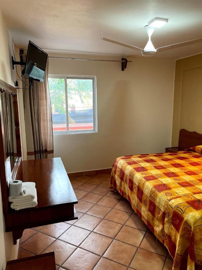 Hotel Bugambilias Oaxaca Экстерьер фото