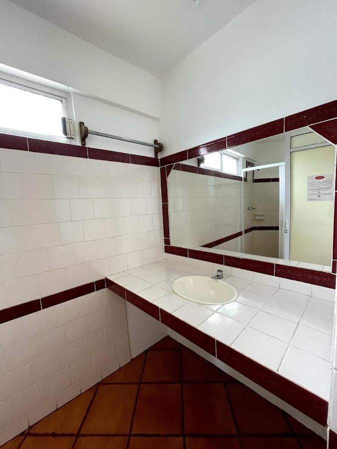 Hotel Bugambilias Oaxaca Экстерьер фото
